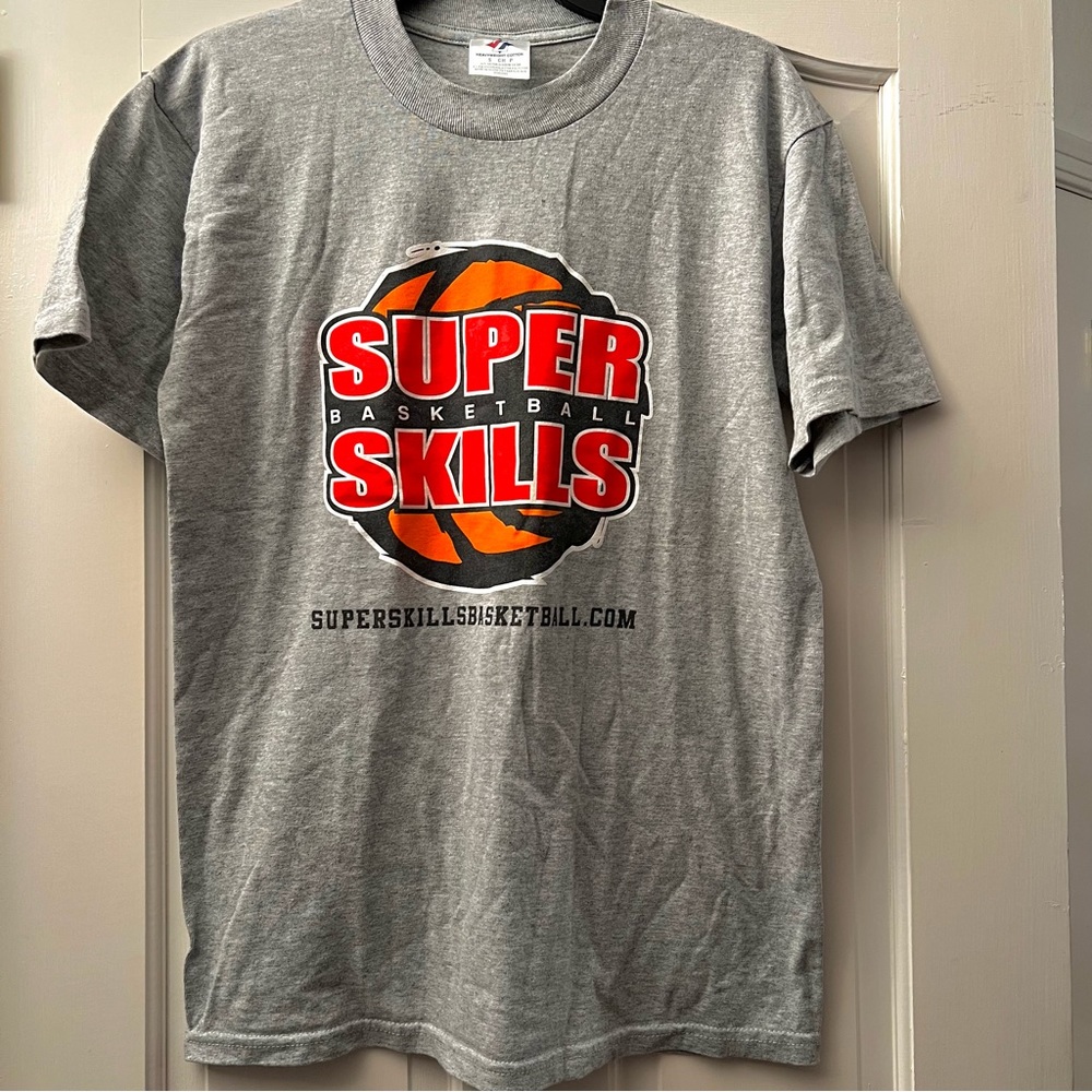 🌸 Grey Basketball Graphic 100% Cotton Tee S